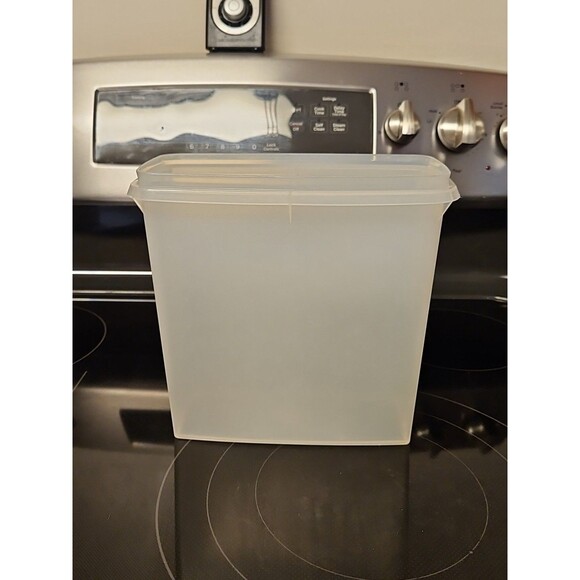Tupperware #469-14 Rectangular Cereal Dry Goods Storage Container NO Lid - Picture 3 of 6